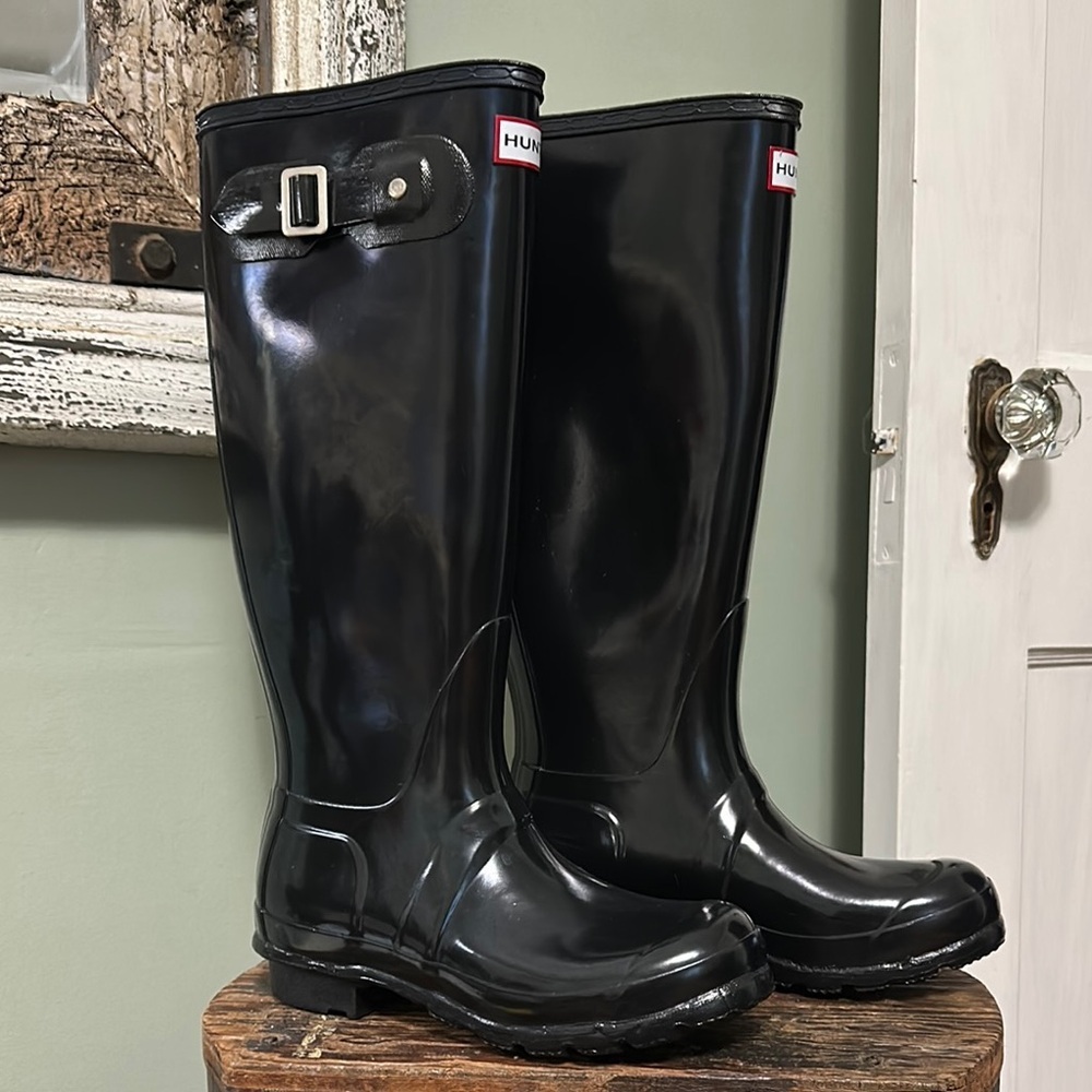 Hunter Black Original Gloss Tall Rain Boots